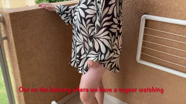 Mrs Mature Feet posing on the balcony with voyeur