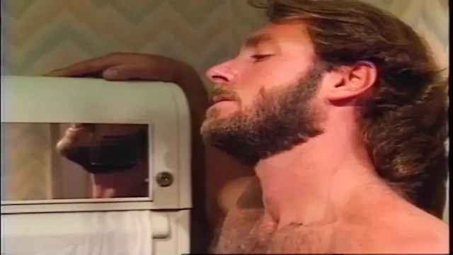 Blonde couple pussy fucking in the toilet
