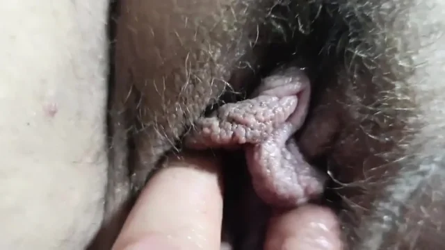 Cunt gets a crisp thick horny cucumber I'm already a whore