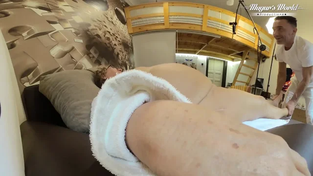 Behind The Scenes Of BBW Granny Babet Gets Her Pussy Pounded