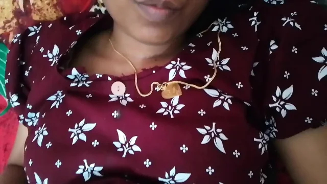 Tamil wife stimulates her husband's penis with her feet at home