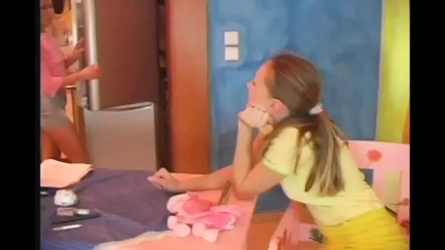 Toothpaste for Two Pussies