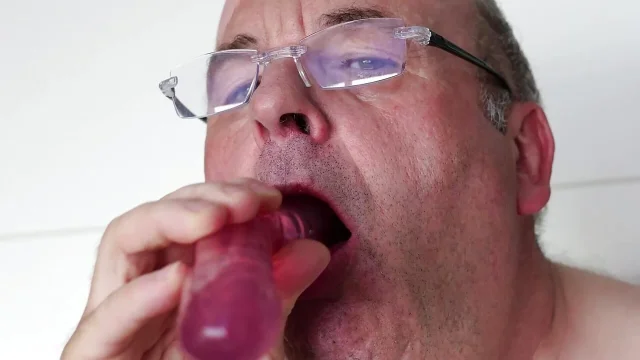 Claus Noord Sperm swallowing Three hole