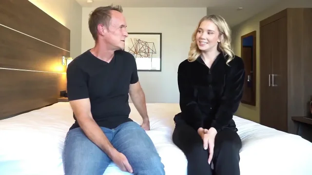 Older Man Dctrousersnake Anal Fucks Sophia Sterling - Early Home Vid Role Play