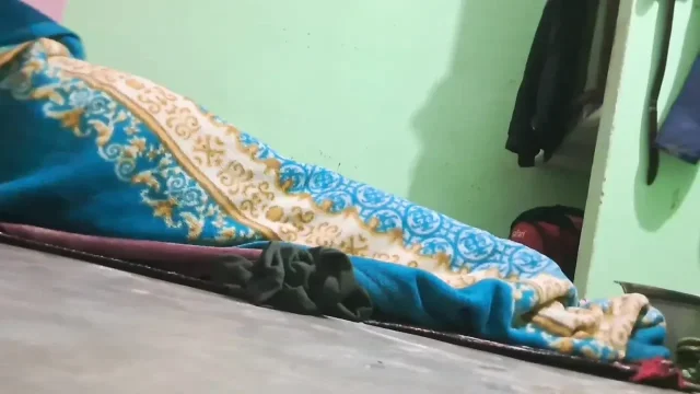Indian village girl baby girl bur chudai video for her Bur chudai wife today new video upload juberjust