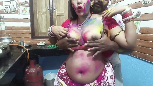 Beautiful Bengali bhabhi enjoy holi special with her neighbours applied lot of