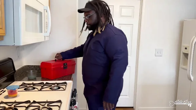The Maintenance Man Gets a Special Tip