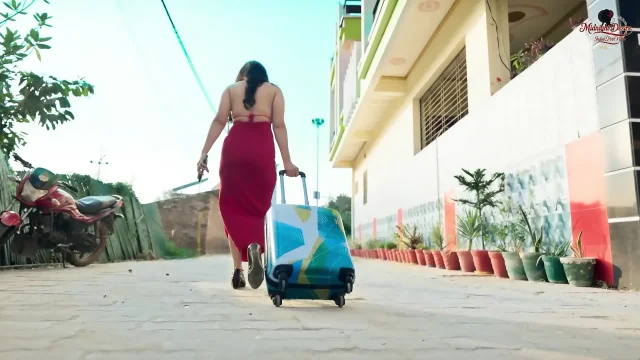 Horny Indian Guest Seduce to Hotel Staff for Hardcore Fucking 4K Videos