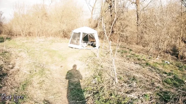 Cheating Tourist Sucked Stranger in a Tent for Help - Mouthful of Cum and Oral