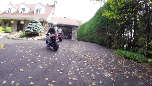 Blonde babe rides a massive cock after sucking it deep outdoors