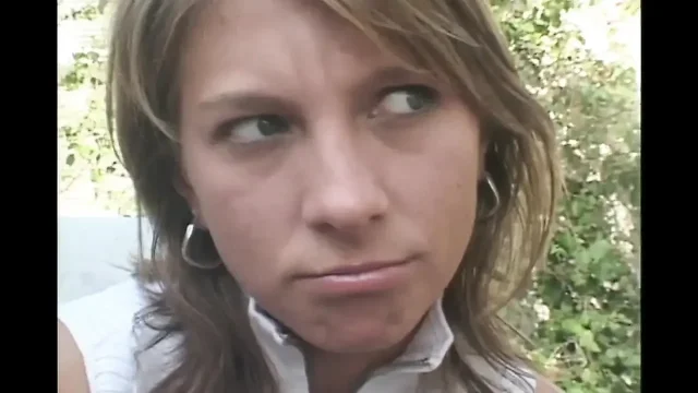 Deep anal fuck for a sexy hot girl