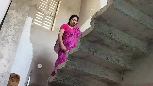 My husband can not fuck me Please come he is not at home Indian village wife sex video