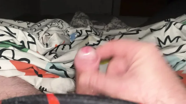 Two fingers handjob with cumshot