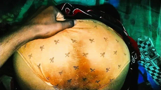Hot Bhabhi fingering and fucking hard