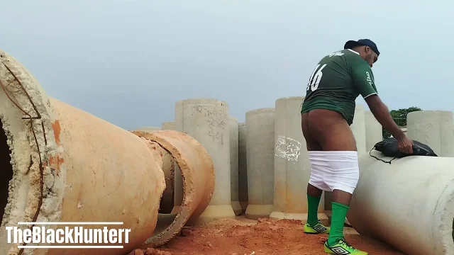 After the game I went to the construction to play with my big ass