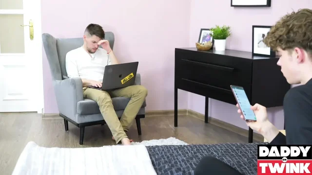 DADDYONTWINK Cute Twink Nick Moon Fucked By Dmitry Osten
