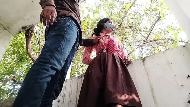 Indian Desi Village Cute School Girl Jungle Sex Viral Video Indian school girl