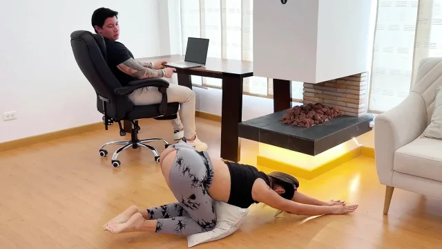 Stepsisters Ripped Yoga Pants I fucked her perfect ass