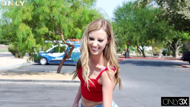 Sexy Haley Reed is gold miner and she deserves facial Premium Edit Only Gold Digger