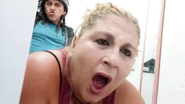 the saleswoman in the bathroom
