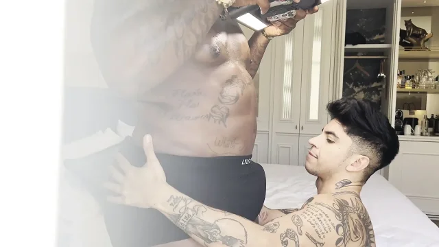 CAUGHT DADDY BLACK FUCKING SEXY TATTED MAN