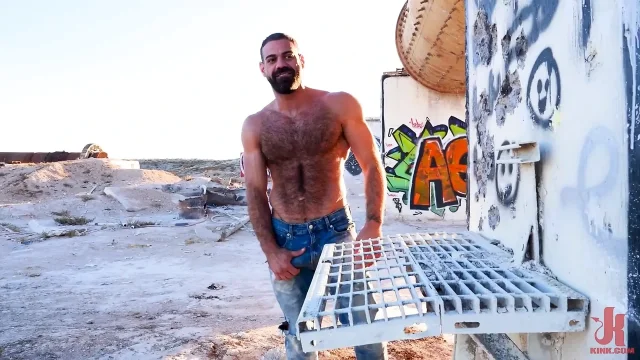Desert Captive Ricky Larkin Fucks Draven Navarro Raw