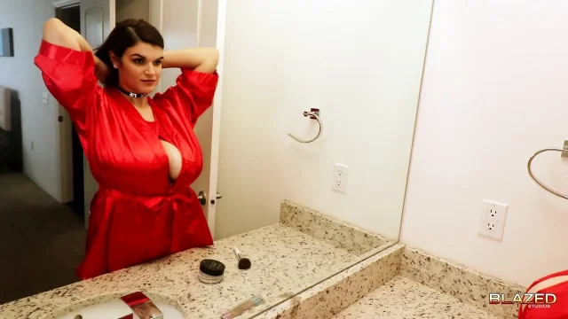 I'm My Ex-bf's New Stepmom