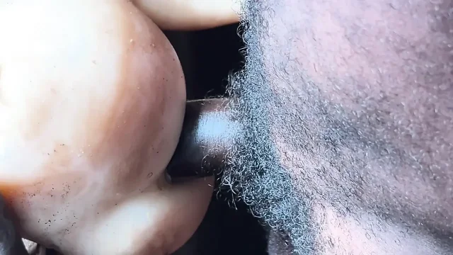 The prisoner Cum on money hard needed to help Cum more
