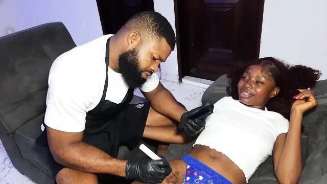 My Female Client Asked Me to Fuck Her with My Big Dick After Drawing Tattoo on