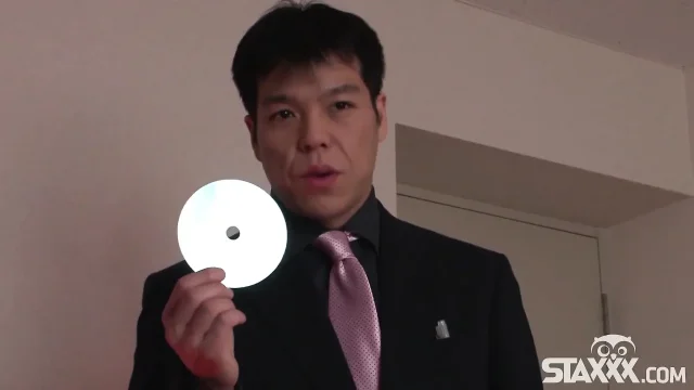 Asian teen has wild blowbang