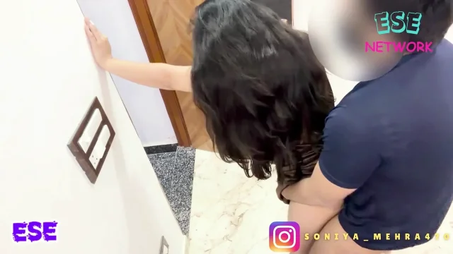 Biwi Ne kiya Mana Lekin Saali Ne Diya Poora Maja