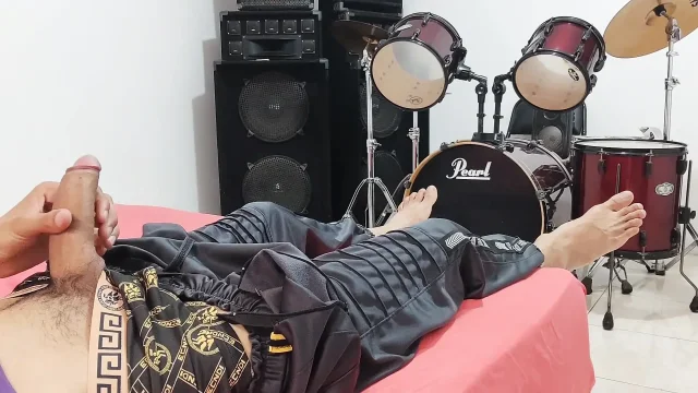 I masturbate my big cock in my stepsister's room