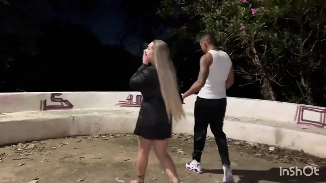 A Beautiful Fair-skinned Blonde Girl Meets Me at Night and Invites Me to Have