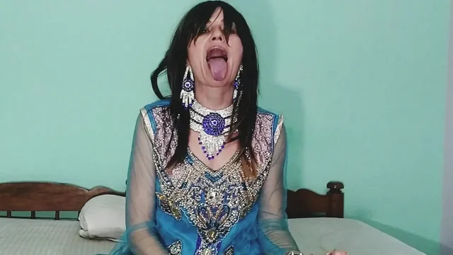 Addicted to BBC Cum Swallowing Slutty Milf