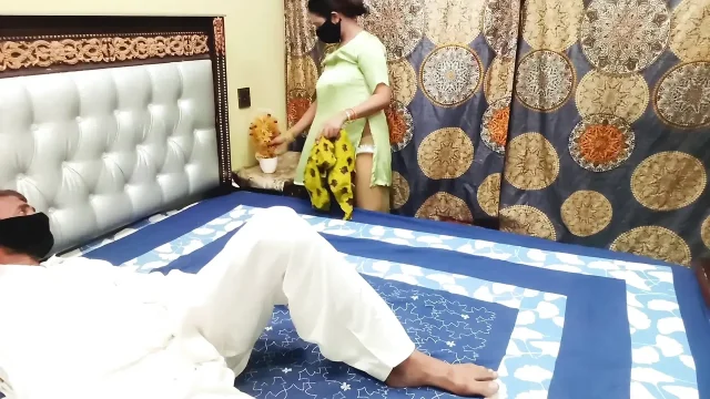Big Boobs Indian Desi House Maid ko G ny Chod Diya G ny Chut he phar Dali Clear