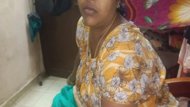 Tamil national woman masturbates when her husband is not around