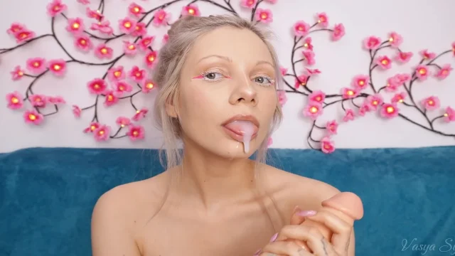 Absorbing Cum From a Cute Blondie Its Very Difficult to Not Cum