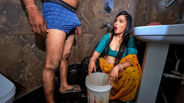 mami bhanja Affair- woww mota loda teri mami aaj chudna chahti h desi indian