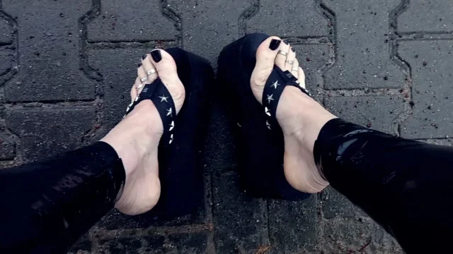 wet feet platform thongs and latex leggings - public crossdressing