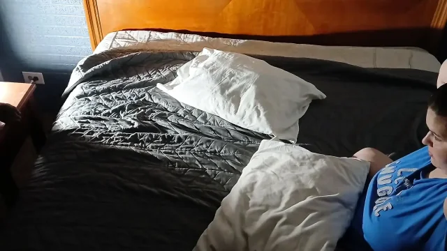 Sloppy Throat Queen Lynn Get Her Fix of Cum Deep in Her Mouth