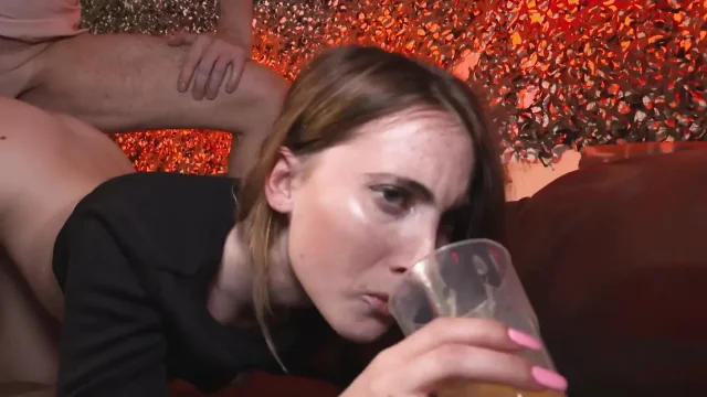 DP Sex Party with and Horny Blondes