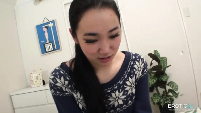 Hardcore Threesome with Vibrator and a Wet Pussy