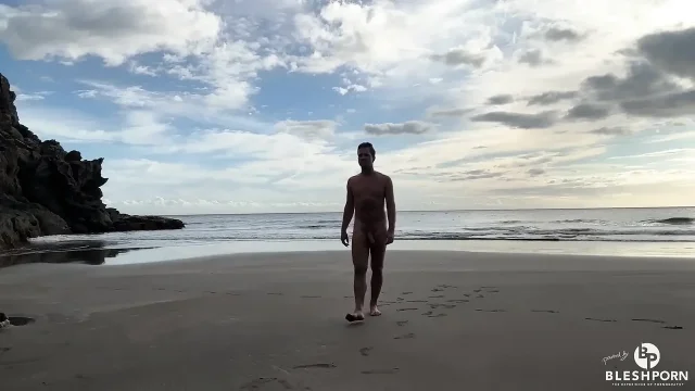 Tim Blesh Cumshot Outdoor on the Beach