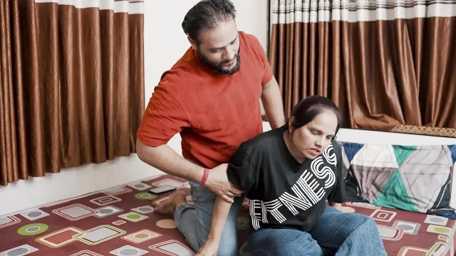 Indian aunty seduced by young boy and get hardcore sex