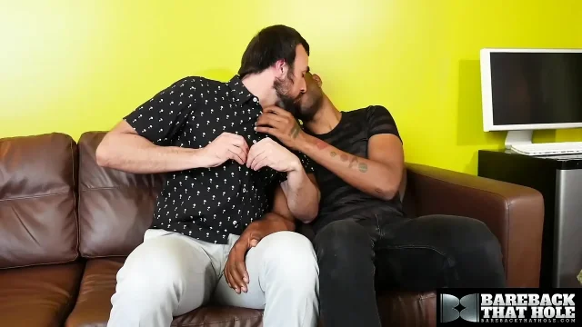 BAREBACKTHATHOLE Mason Lear Gives August Alexander A Satisfying Fuck