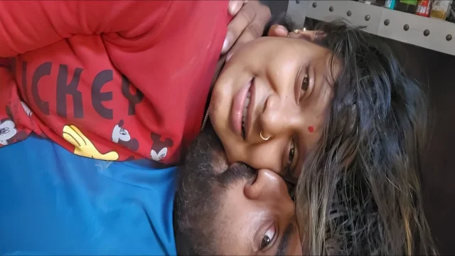 Desi Village girl sex in village house desi style