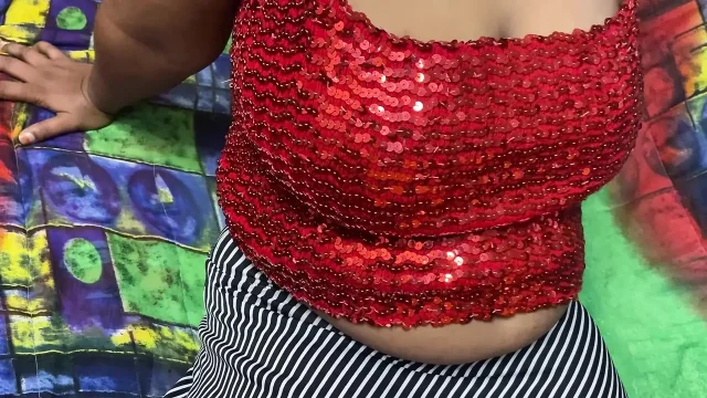 The boss's wife was fucked by a poor boy with Hindi voiceover