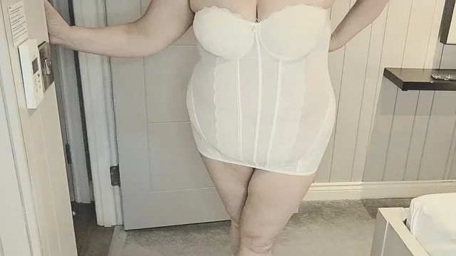 Innocent Looking Hotwife Slut - Mature BBW Wife Cheat Slut