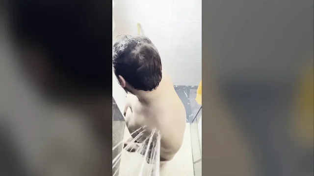 Vertical View the Shower