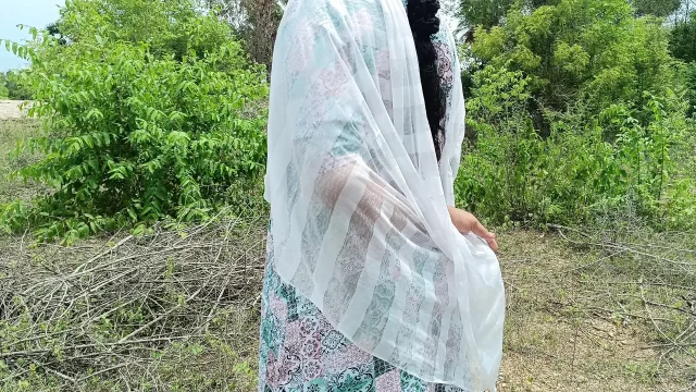 Lesbian outdoor